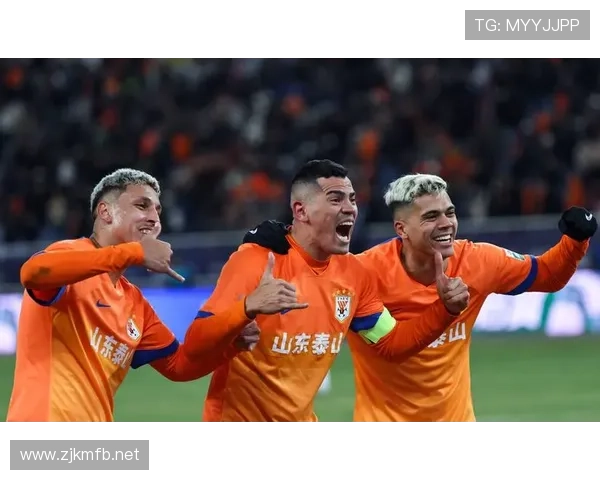 中超历史回顾：联赛发展历程与经典赛季走势清晰