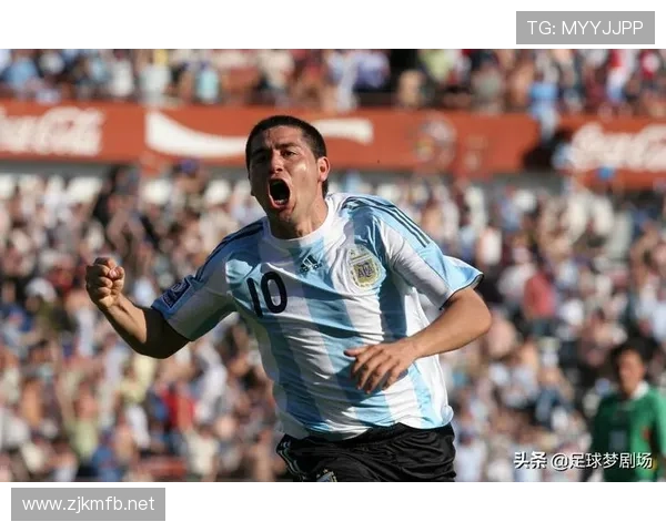 阿根廷队边路进攻表现稳健，战术执行持续提升